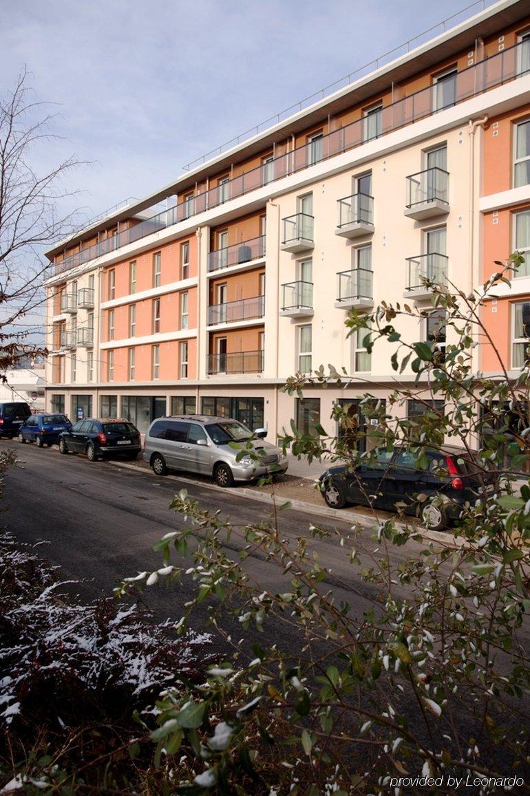 Villa Val Senart 1Ere Avenue Quincy-sous-Sénart Exteriör bild