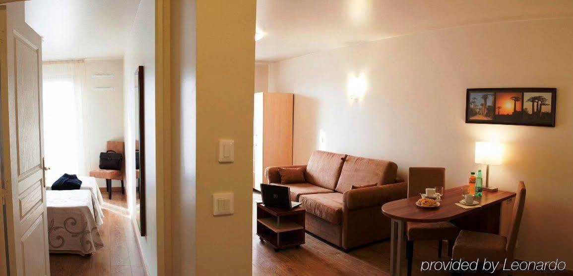 Villa Val Senart 1Ere Avenue Quincy-sous-Sénart Rum bild